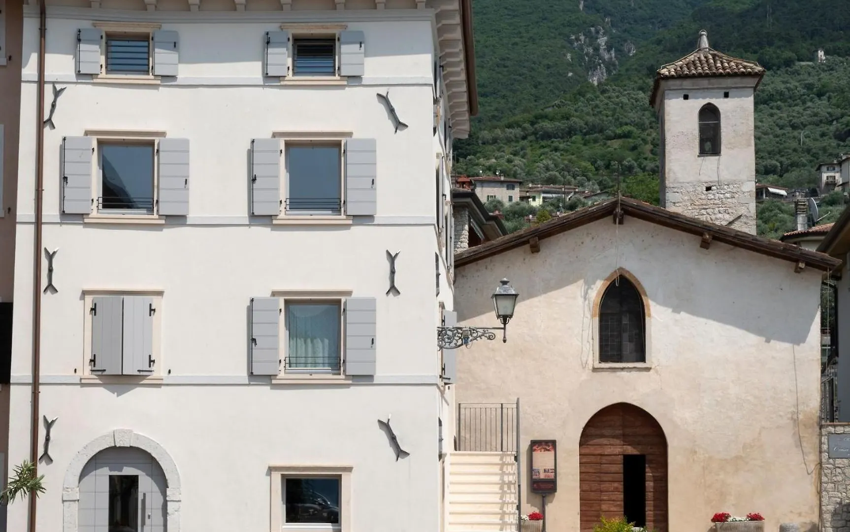 Absentia 1763 Garda Boutique Home - Lake Front Brenzone sul Garda