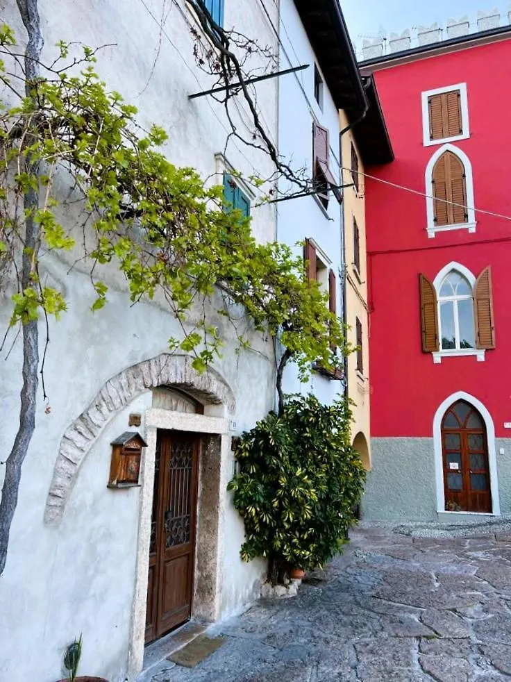 Apartment Absentia 1763 Garda Boutique Home - Lake Front Brenzone sul Garda