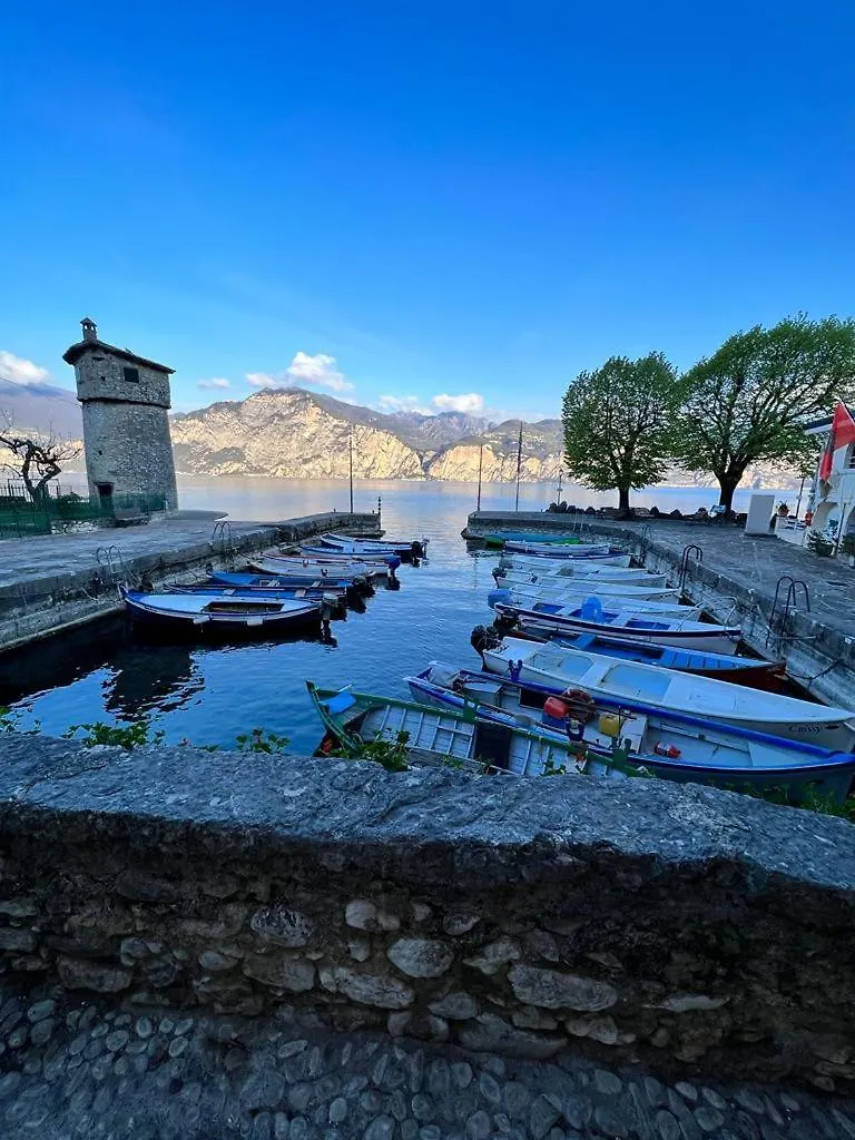 Absentia 1763 Garda Boutique Home - Lake Front Brenzone sul Garda 0*,